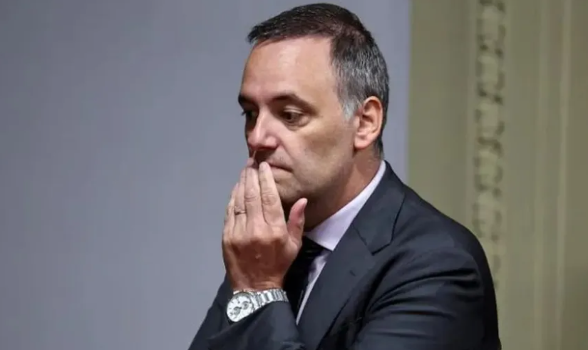 Gastos bajo la lupa: Adorni y su esposa consumieron más de $85 millones con tarjetas en 2025