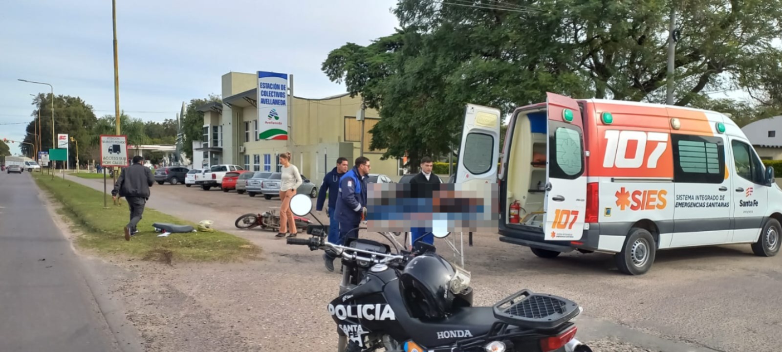 Avellaneda: un motociclista resultó herido tras un choque en calle 19 y 21 Copete