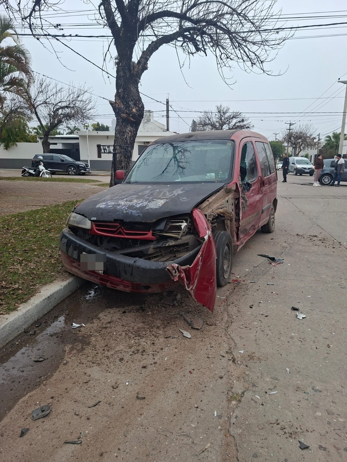 Triple choque en pleno centro de Reconquista: